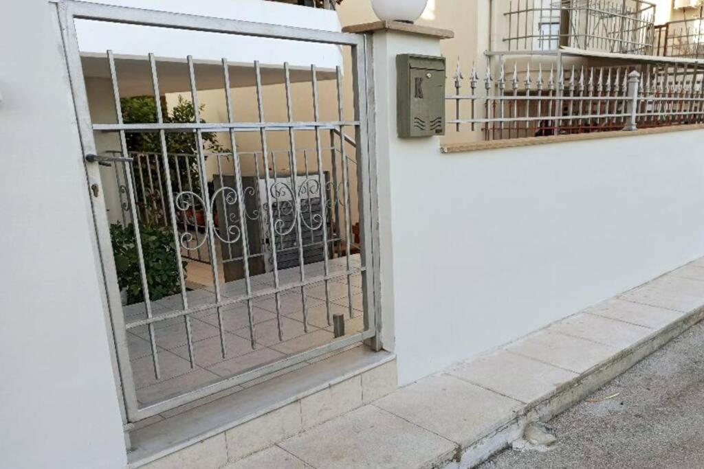 נאפפליו Jilda S Apartment With Private Garden! מראה חיצוני תמונה