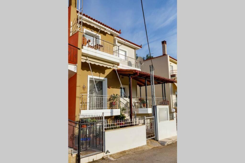 נאפפליו Jilda S Apartment With Private Garden! מראה חיצוני תמונה